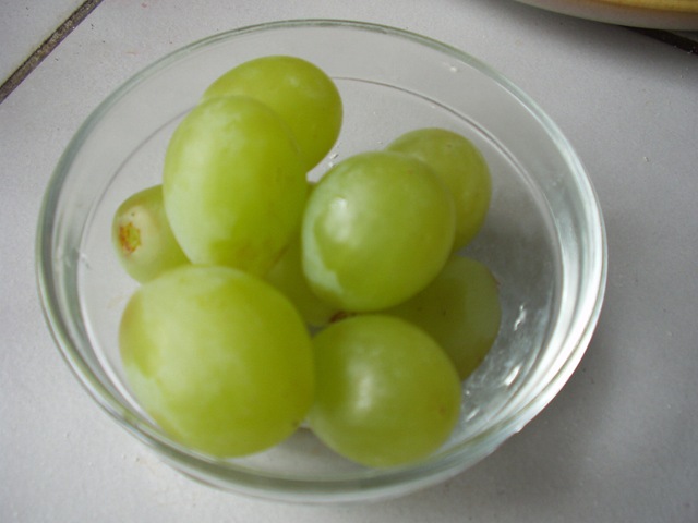 [grapes[4].jpg]