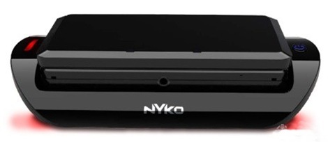 nyko-power-pak-and-charge-base-for-3ds-01
