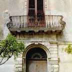 antrone palazzo del principe Bonanno-piazza Umberto-Cattolica Eraclea.jpg