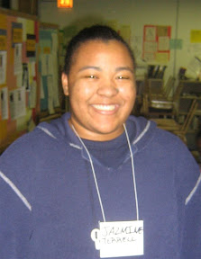 jasmine headshot.jpg