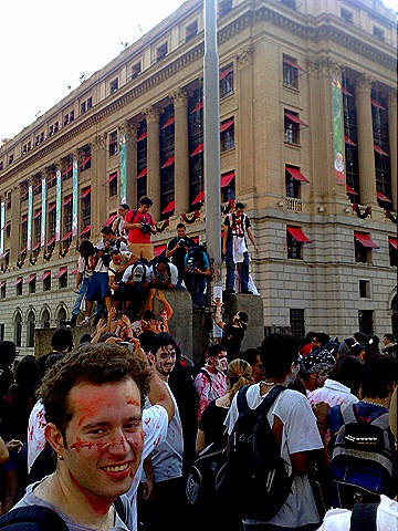 [021120094295.jpg]