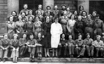 [Women War workers at English Steel Corporation, 1942[3].jpg]