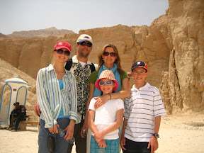 Cimoli_20090406_Valley_of_Kings.JPG
