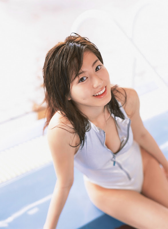 Yumi Sugimoto sexy asian celebrities underwear