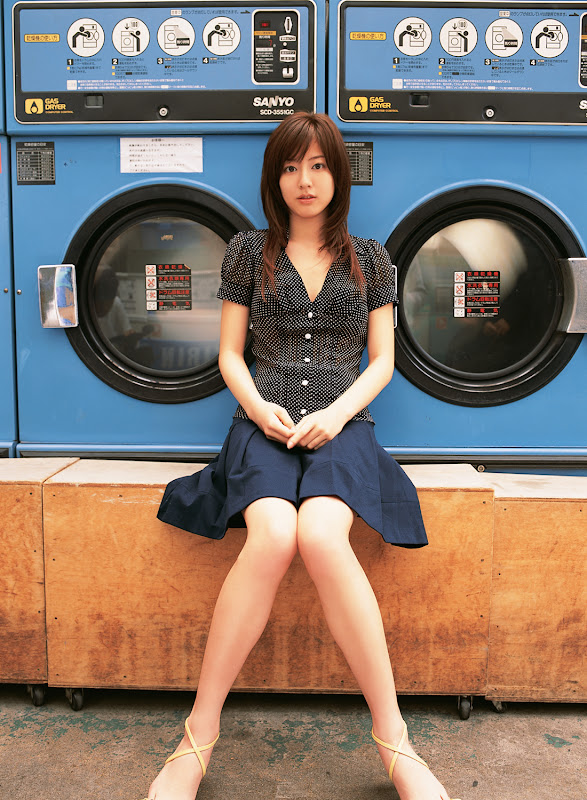 Yumi Sugimoto sexy asian celebrities underwear