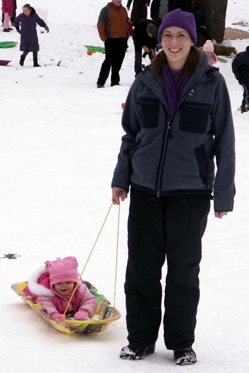 [Elaine's first sledding trip_0011[6].jpg]