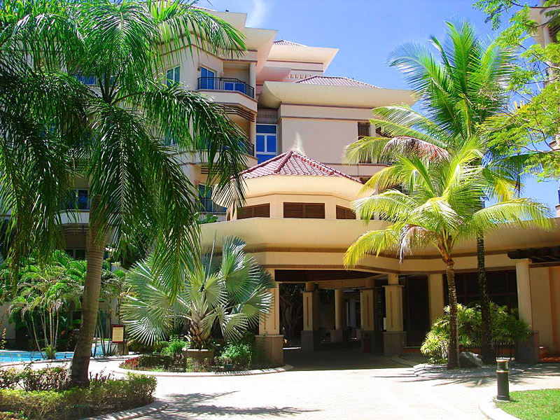Empire Hotel & Country Club 5* Dlx