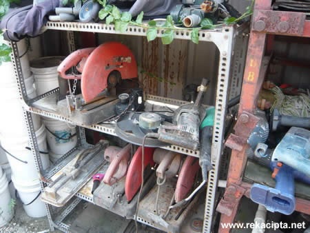 Rekacipta.net - Bahan terbuang - cut off saw