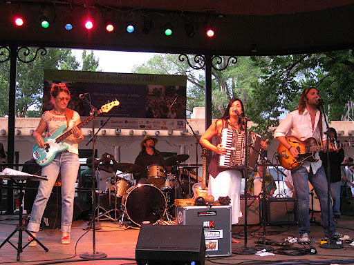 susan holmes mckagan