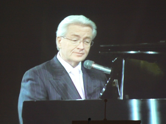 [P11003324.jpg]