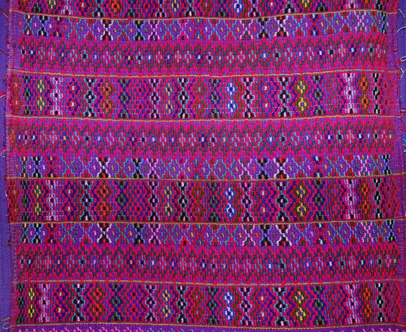 [Guatemalan weaving and embroidery 3_resize[4].jpg]