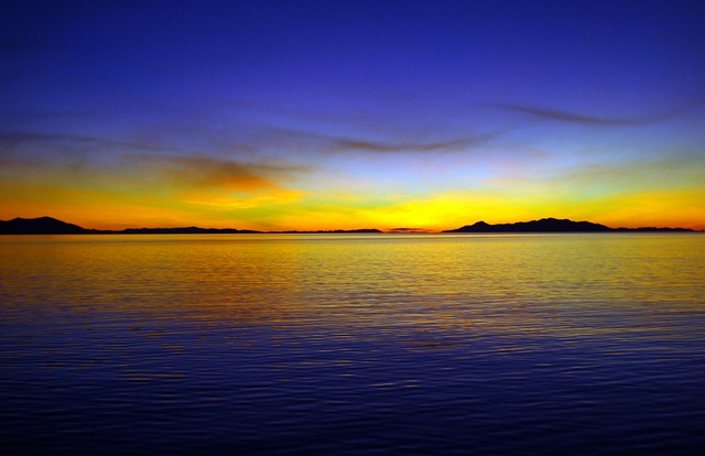 [CapeBowlingGreensunset74.jpg]