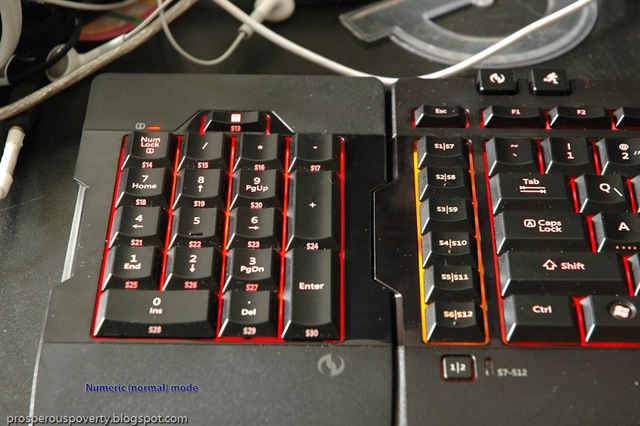 [Microsoft_Sidewinder_x6_keyboard_252.jpg]