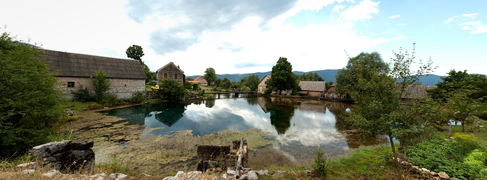 [Majerovo vrilo panorama[19].jpg]