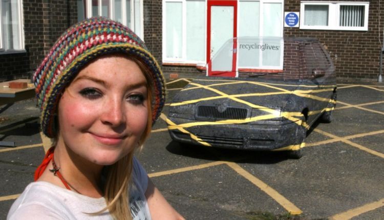 รูปภาพ รถล่องหน มองแทบไม่เห็นเลยนะนี่