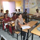 English class for community members English class for community members