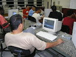 Rogério, tirando onda de Linux.