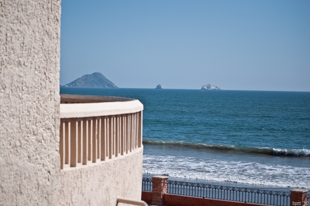 [mazatlan-6[2].jpg]