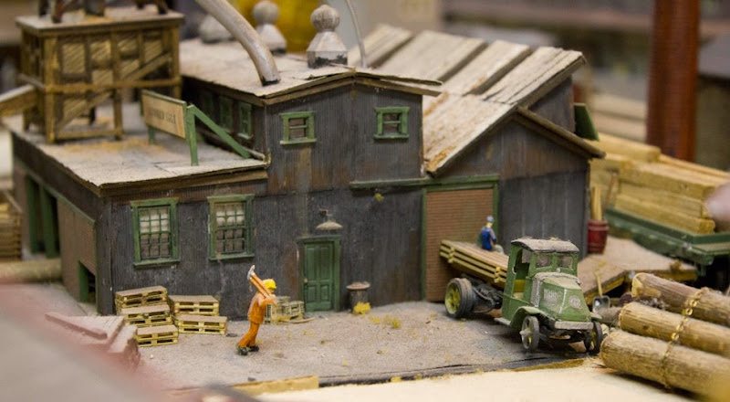 IMAGE: http://lh5.ggpht.com/_RNpxDBeASfM/TRZ5XJ527CI/AAAAAAAAAMk/TIAEZl7I5N4/s800/IMG_0175.jpg