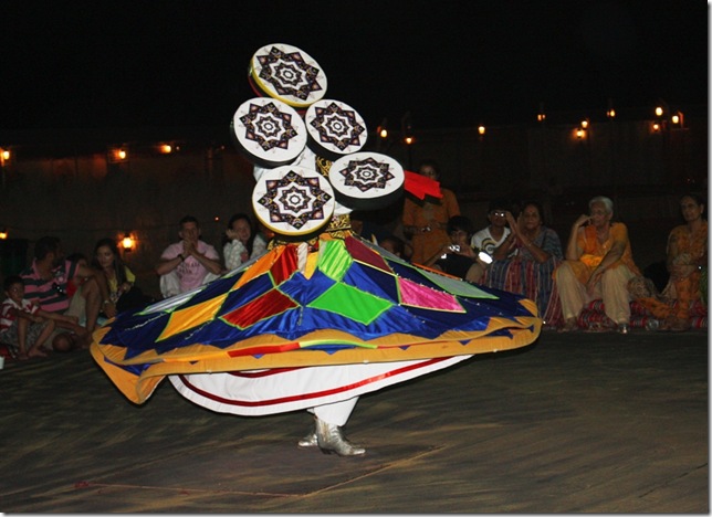 A_whirling plates A_whirling plates