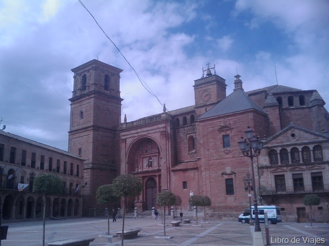 [Plaza Villanueva de los Infantes[5].jpg]