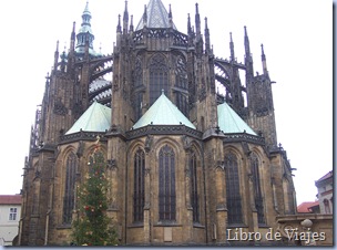 Trasera de la Catedral de San Vito