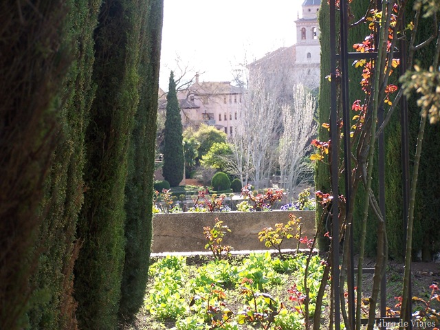[Jardines del recinto de la Alhambra[2].jpg]