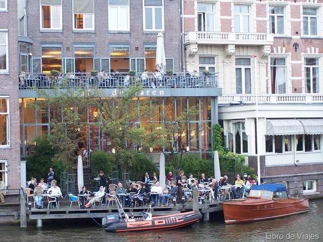 [Cafes en Amsterdam[5].jpg]