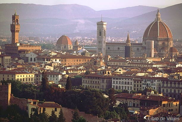 [Panorámica de Florencia[6].jpg]