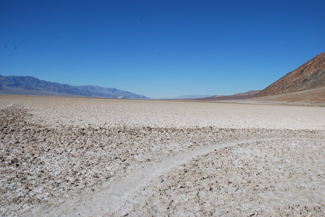 [103109BDeathValleyNP01023.jpg]