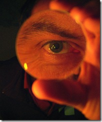 eye-magnifying-glass