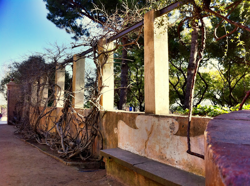 Parque del Laberinto, Barcelona by Luis Serrano