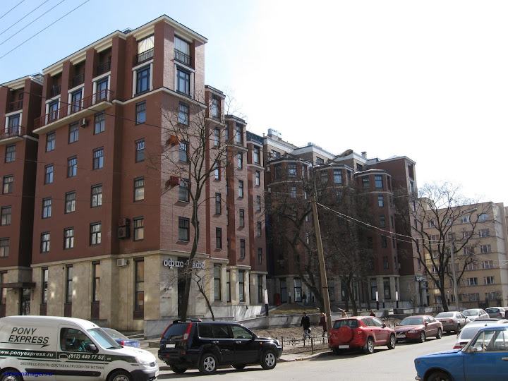 Архитектура Санкт-Петербурга. Жилой дом в Крестьянском переулке