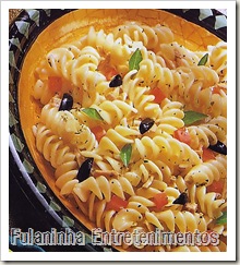 Macarrão ao molho de atum
