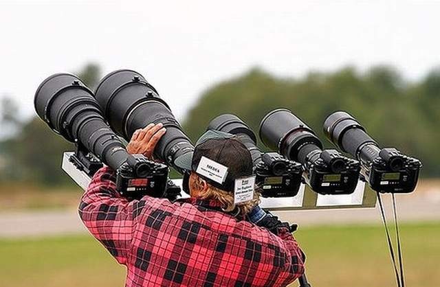 [photographers ]