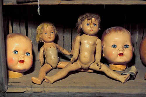[the dolls[3].jpg]