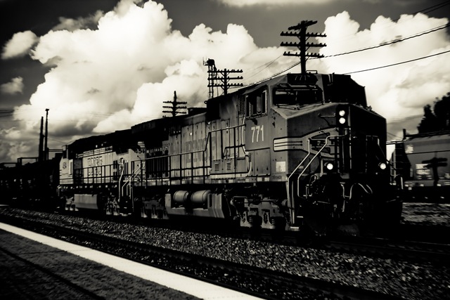 [hi-srgb--2638[3].jpg]