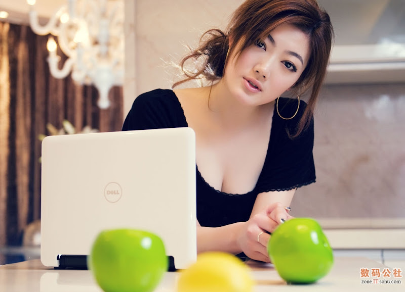 美眉日报 20090306 354a6d4b0e6e3dc6ac2eErspVlHA6R0a 李晨熙@戴尔广告之百变俏女郎的私密生活