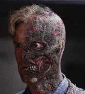harvey-dent-aaron-eckhart