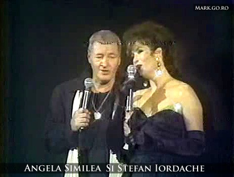[angela similea 50004[3].jpg]