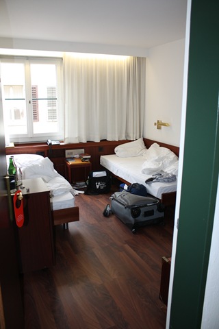 [Day 2--hotel in Zurich (2).jpg]
