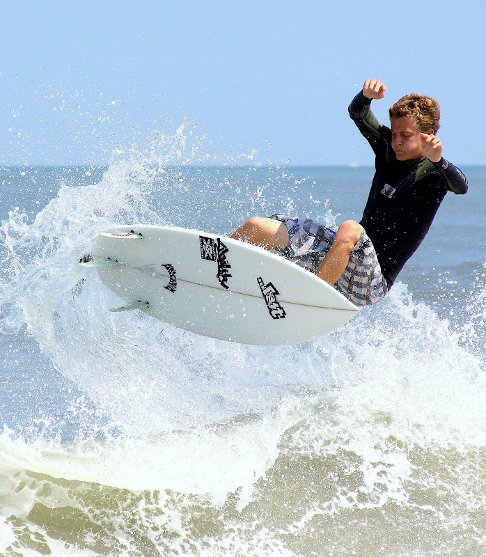 IMAGE: http://lh5.ggpht.com/_SPDxmrBpkCA/SqwIaJY0IZI/AAAAAAAAAUk/_tT_Xjbw_sM/s800/09.13.09%201772.JPG