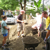 Lots of shovels make for light work?