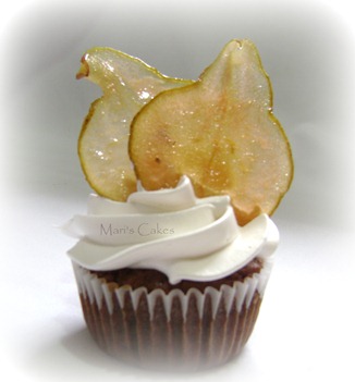 [Cupcake con chips de pera, suspiro, bizcocho dominicano[2].jpg]