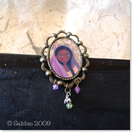 Broche CC