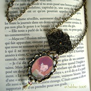 collier Maya
