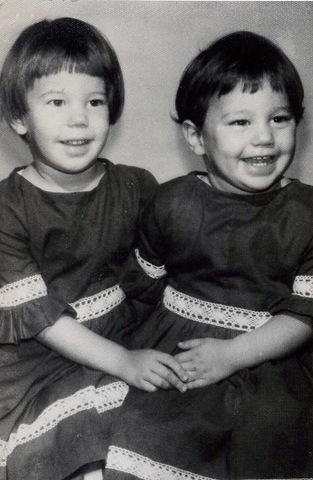 [1963 Sandra & Denise[4].jpg]