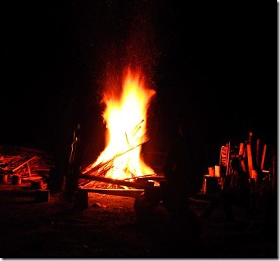 camp-fire-3