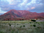 Der Brandberg glüht im Abendlicht. Der Brandberg glüht im Abendlicht.
