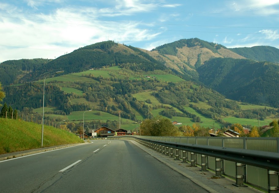 Один день в Австрии: Liechtensteinklamm - Hohenwerfen - Grossglockner-Hochalpenstrasse